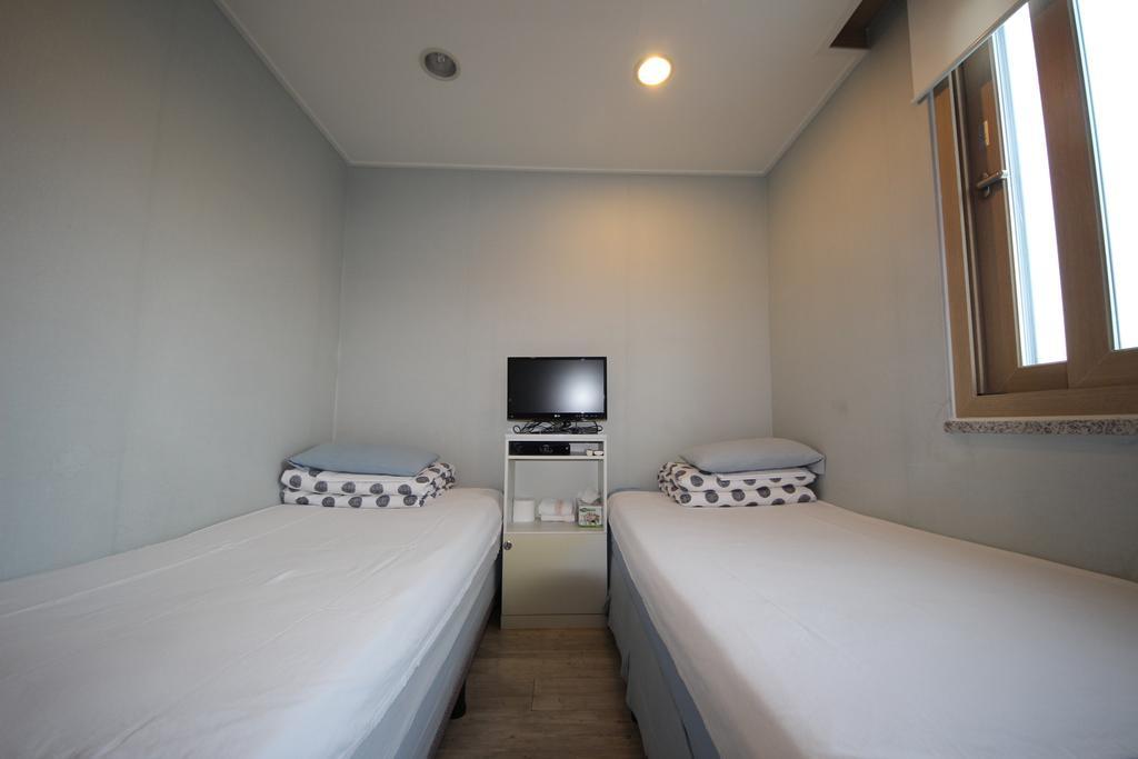 Hostel The New Day Busan Exterior foto